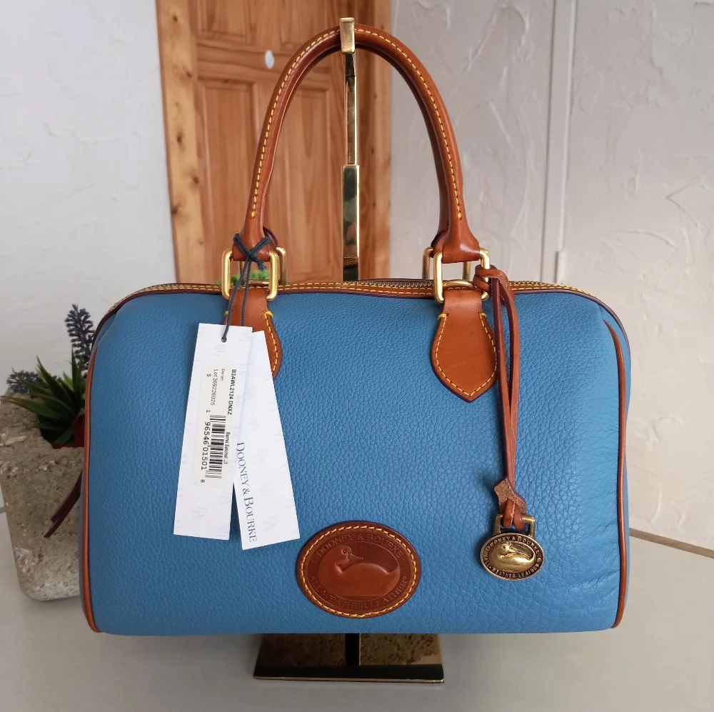 Dooney & Bourke sold out